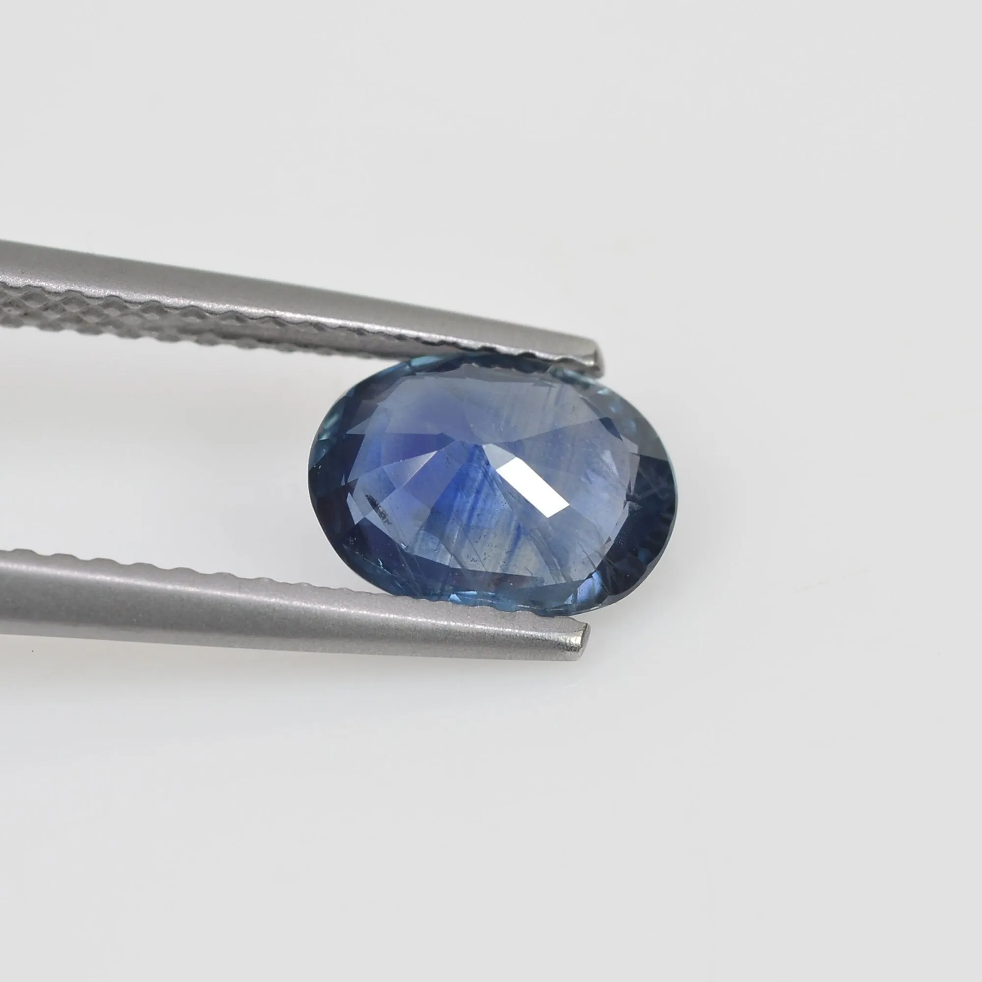 1.42 cts  Natural Blue Sapphire Loose Gemstone Oval Cut