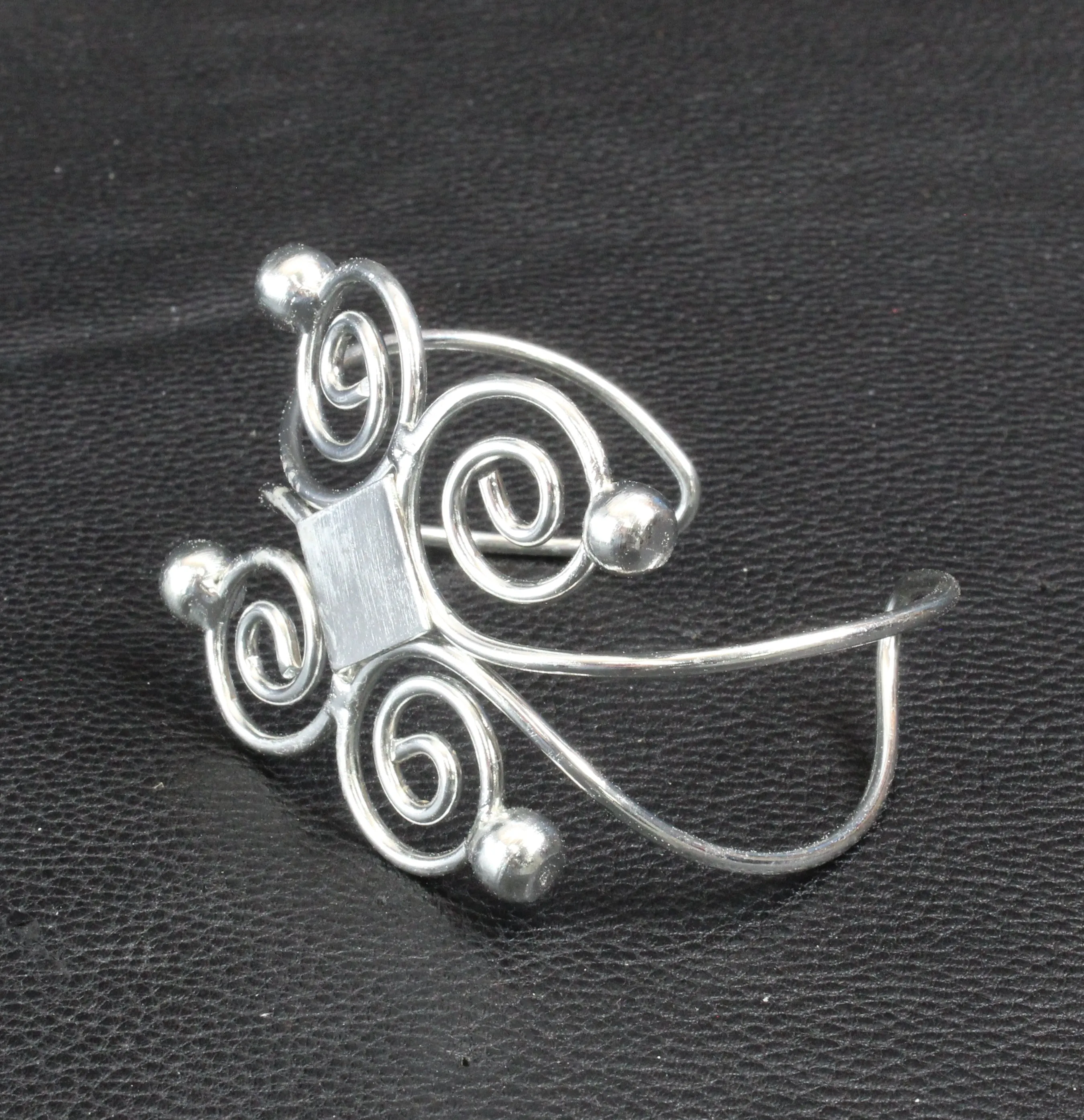 Bracelet Cuff Wire Formed Cuff, ea