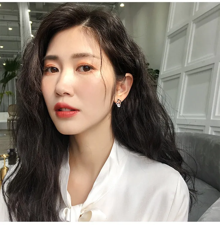 European and American personality shiny D letter asymmetric Earrings