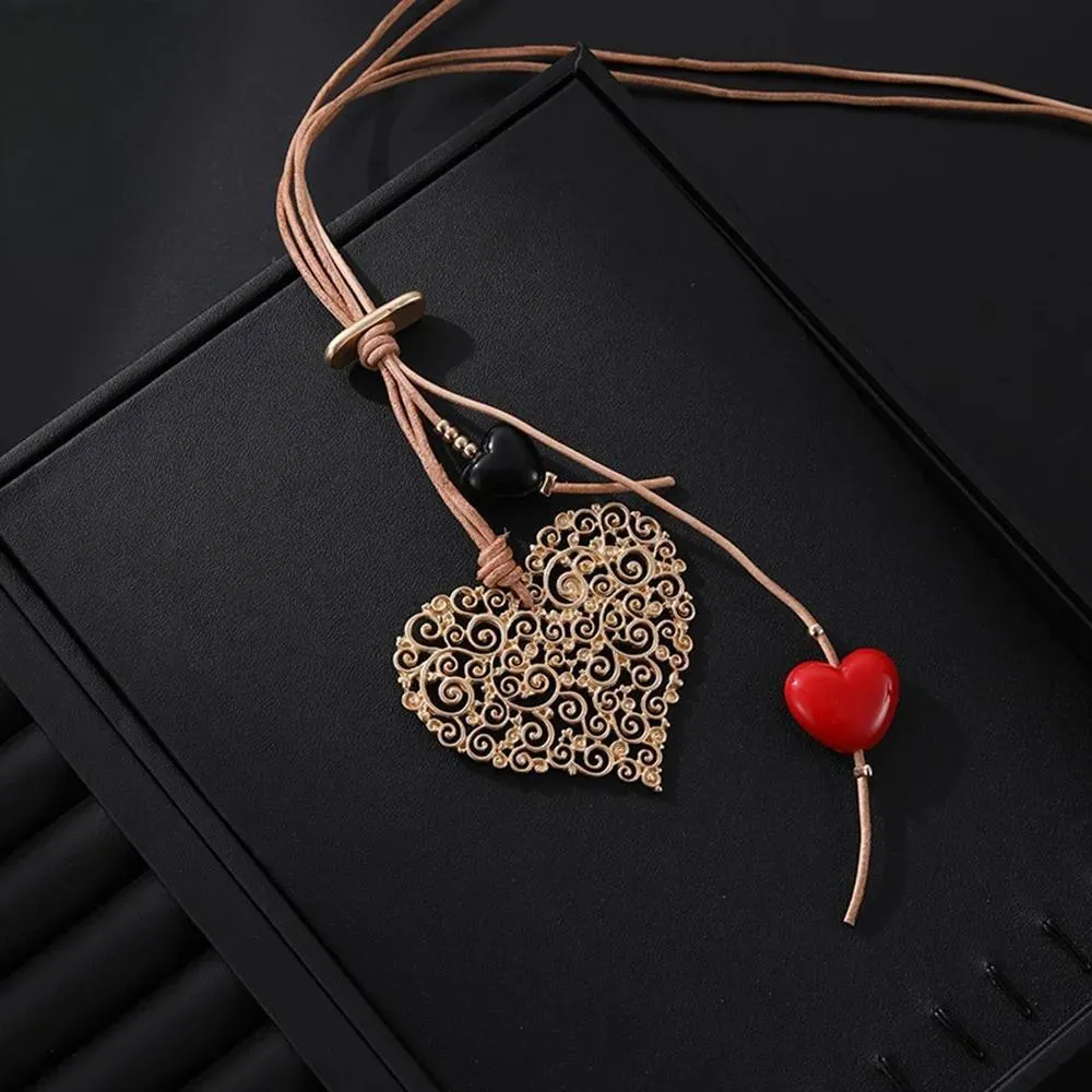 Fashion Gold Color Sweet Heart Necklace for Women