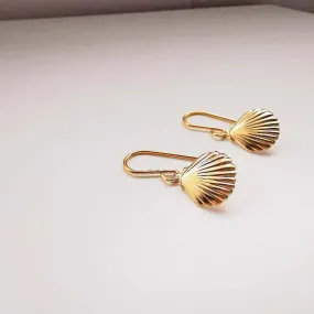 Gold Clam Shell Drop Earrings
