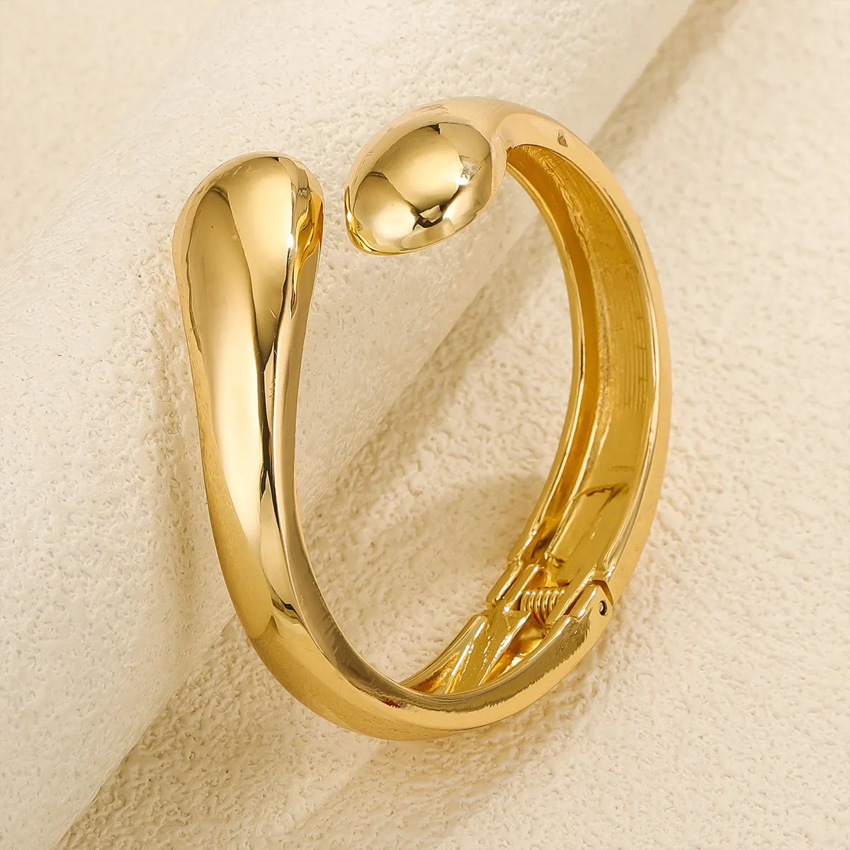 Gold Waterdrop Cuff Bracelet