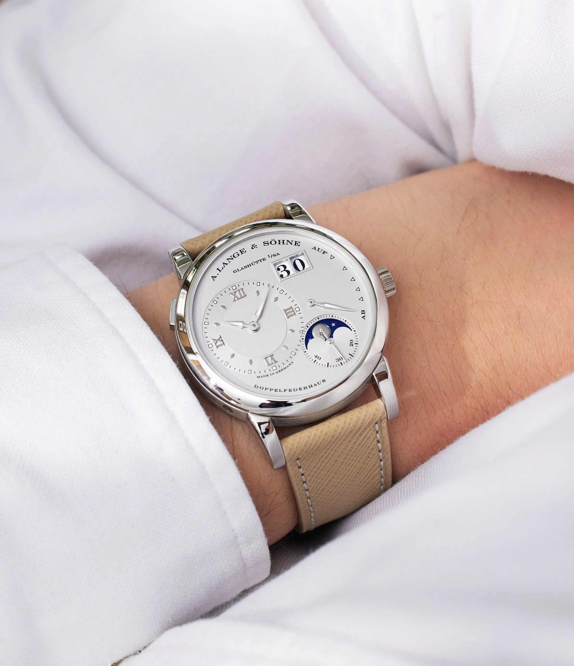 Lange 1 | Moonphase | Platinum