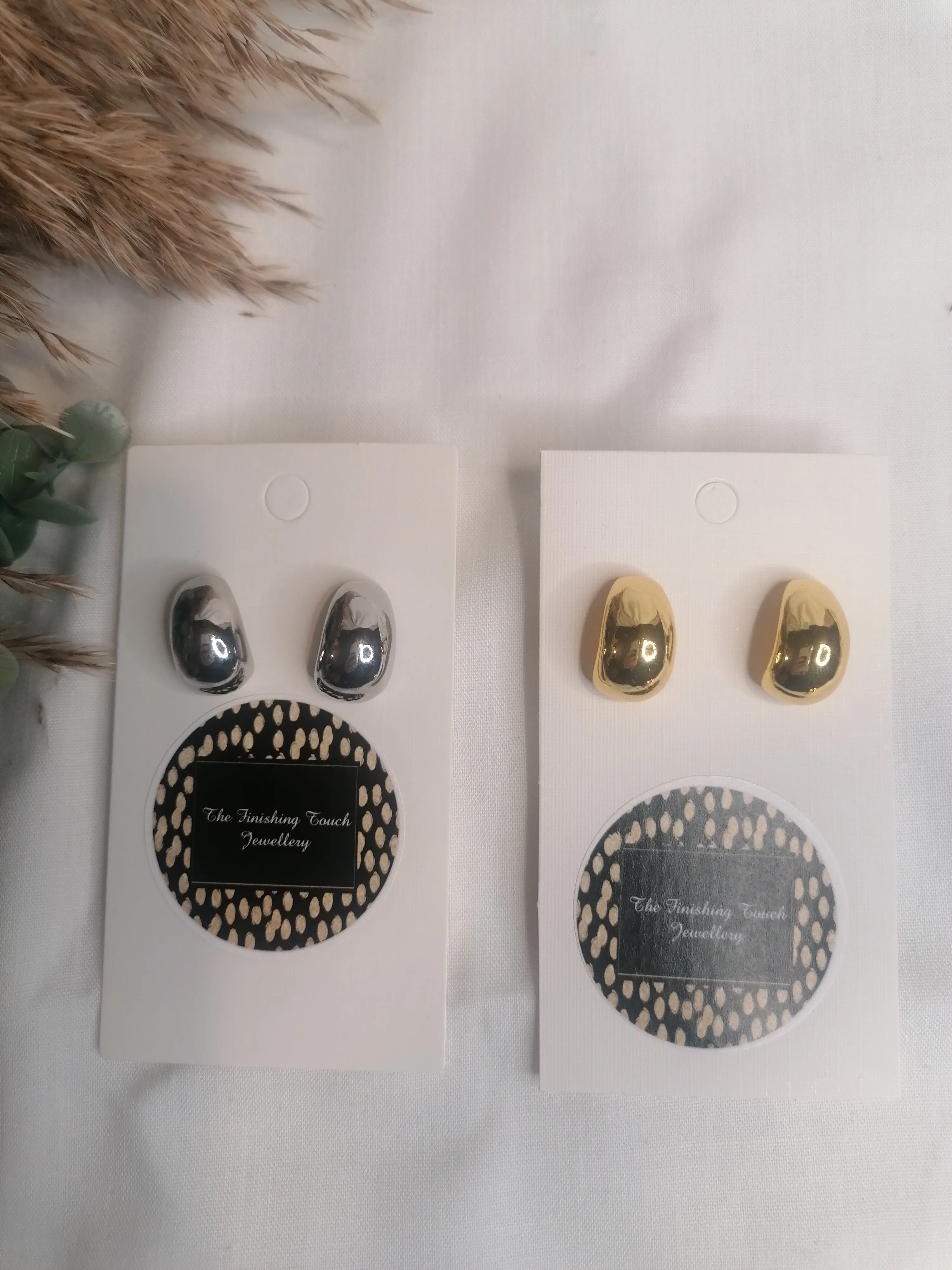 Mini Teardrop Earrings (Gold)