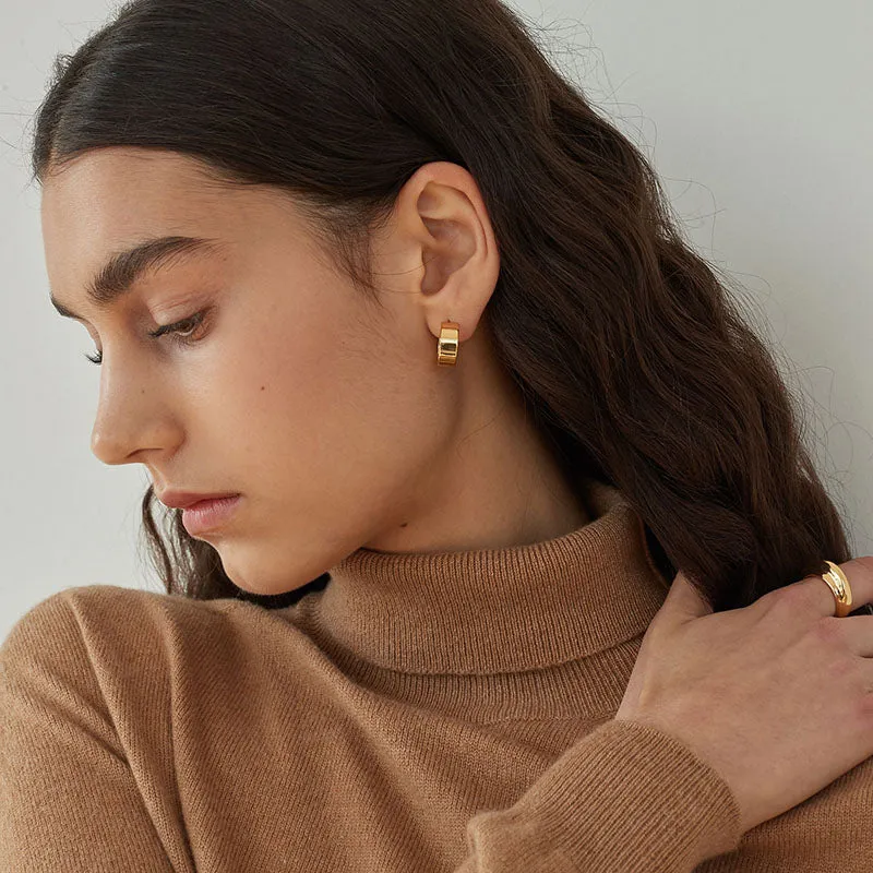 Minimalist Wide Hoop Earrings