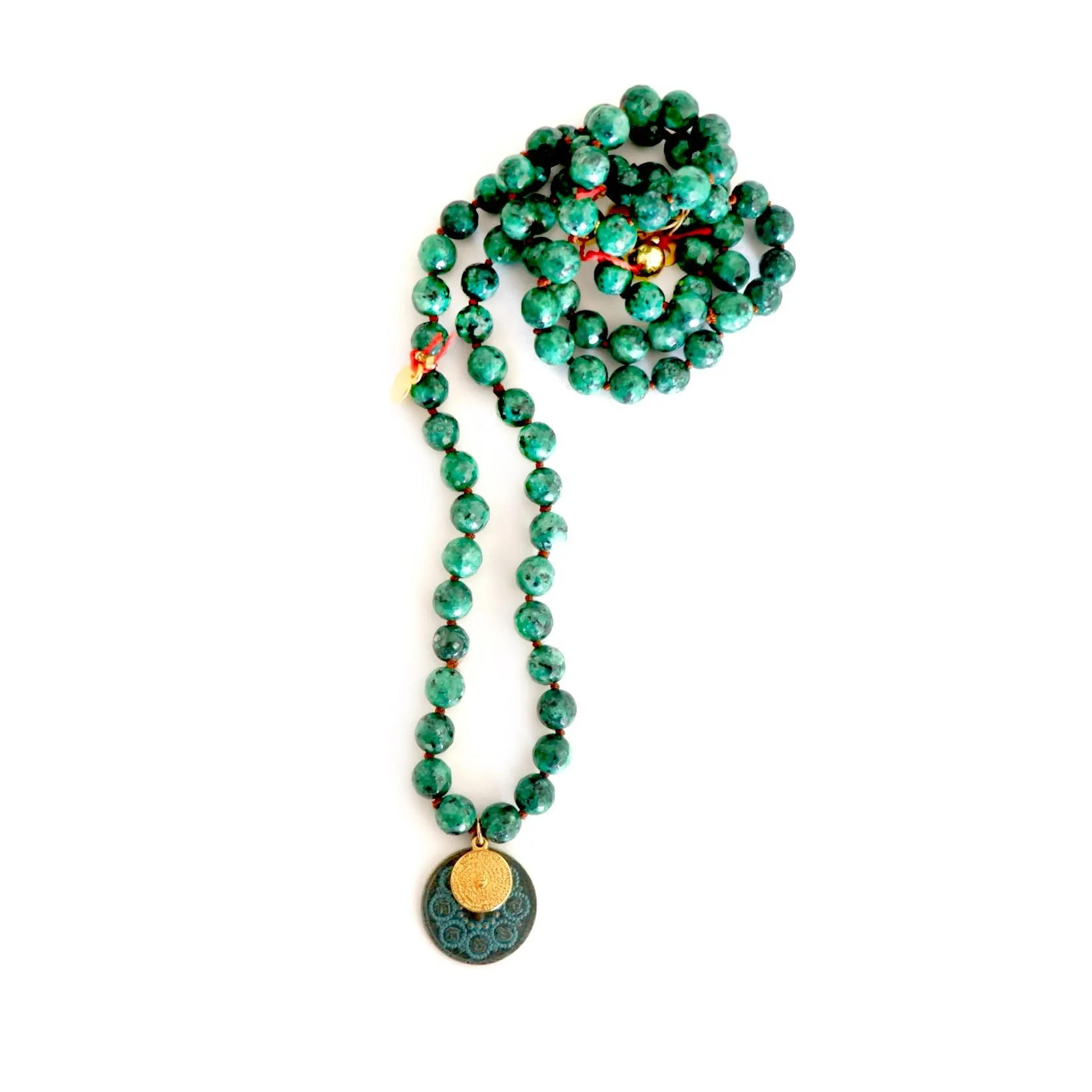 my green meditation necklace