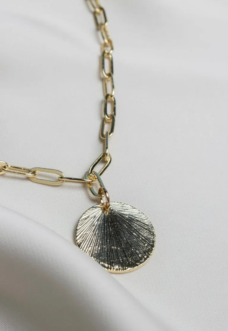 Olia Justine Paperlink Coin Necklace