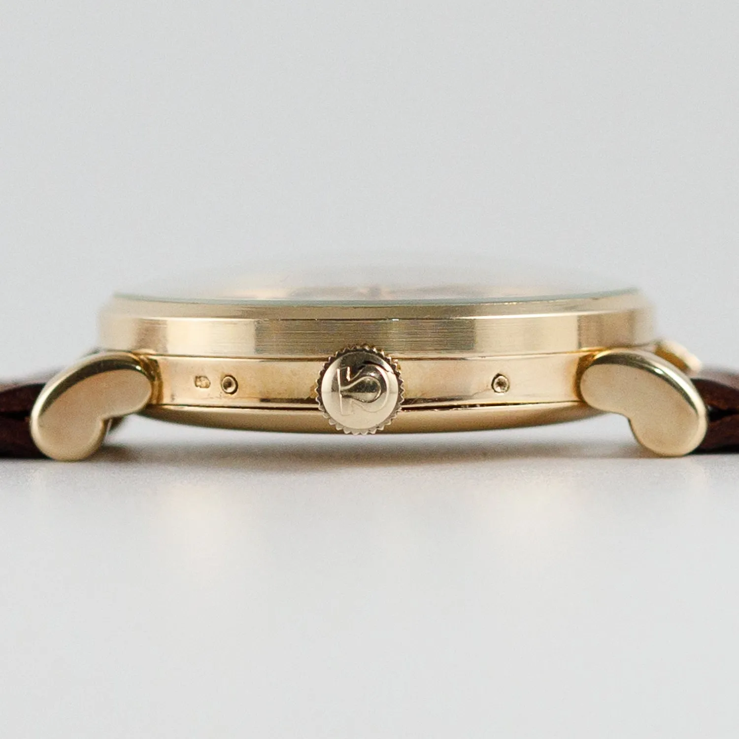 OMEGA COSMIC Ref.2473 Earliest Model