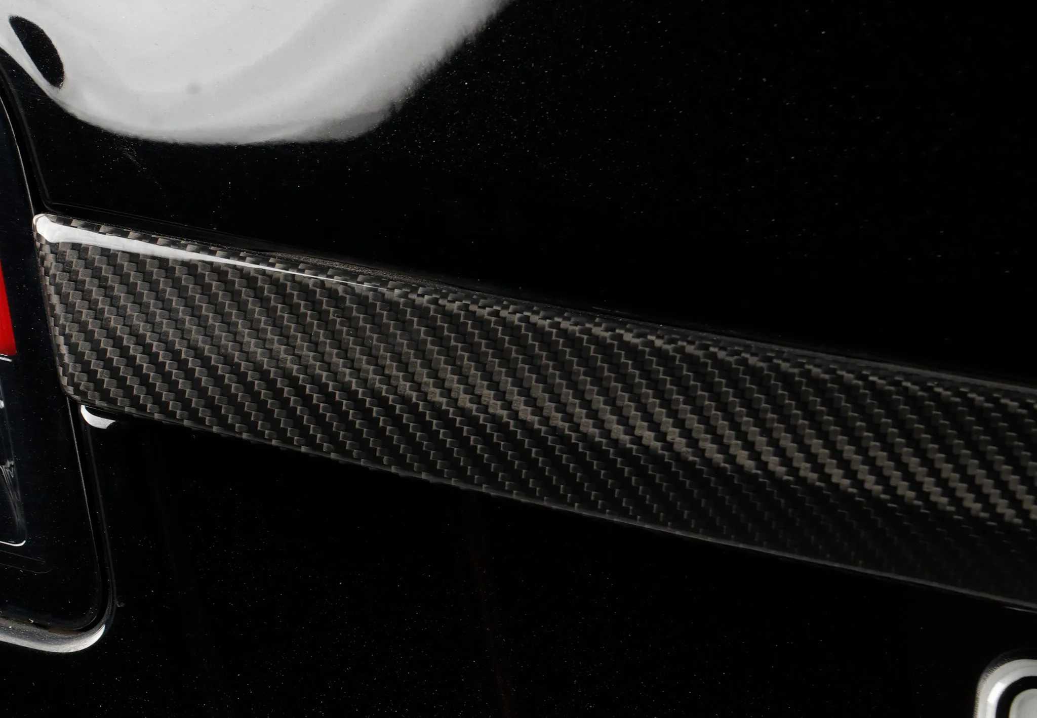 Real Carbon Fiber Tailgate Trim Cover for Tesla Model S 2021-2025 