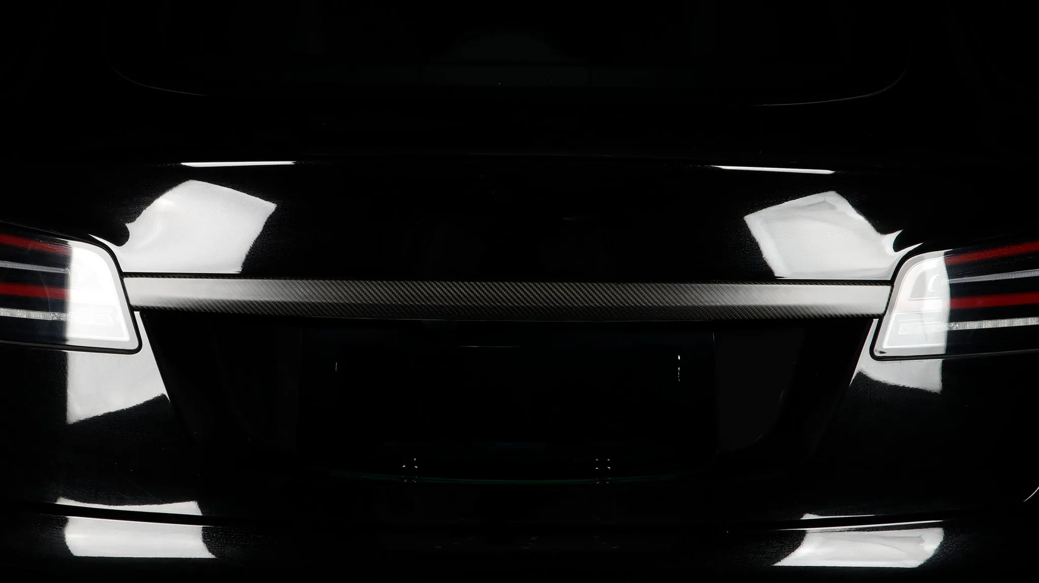 Real Carbon Fiber Tailgate Trim Cover for Tesla Model S 2021-2025 