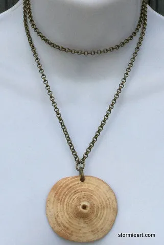 Round Seashell Necklace