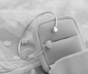 Silver Color Heart Shaped Cuff Bracelet for Women