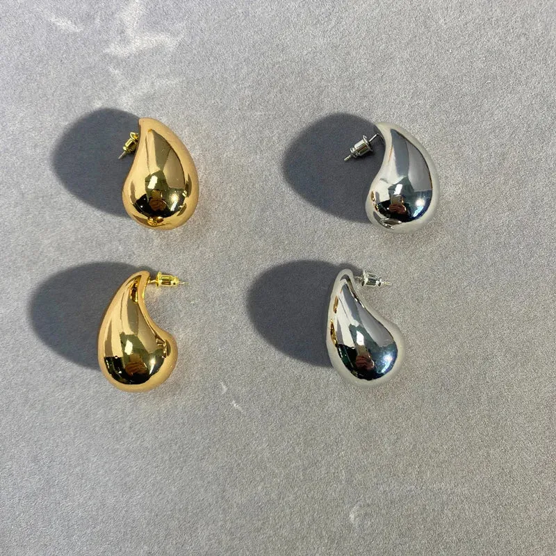 The Drop ✧ Gold-Plated/Silver-Plated Earrings