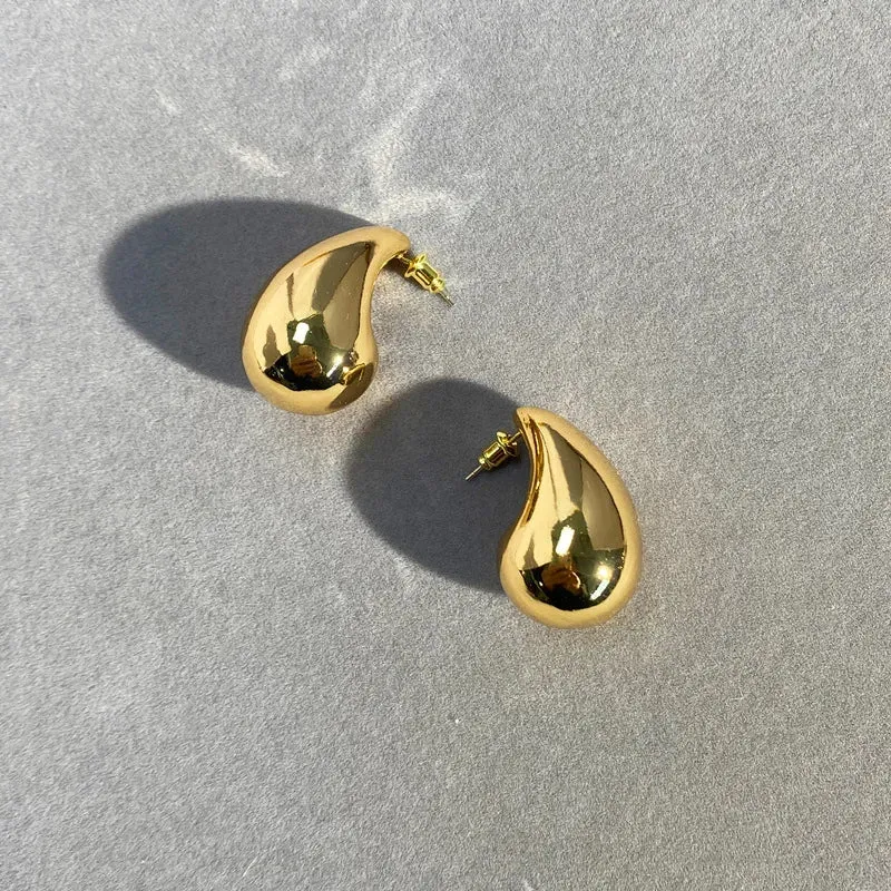 The Drop ✧ Gold-Plated/Silver-Plated Earrings