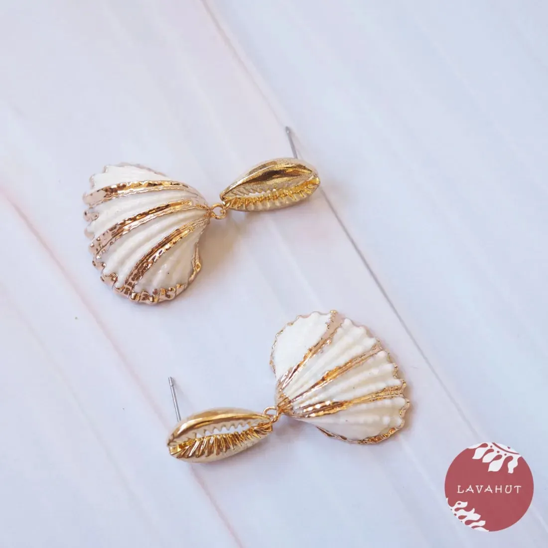 White Ark Seashell Post Earrings