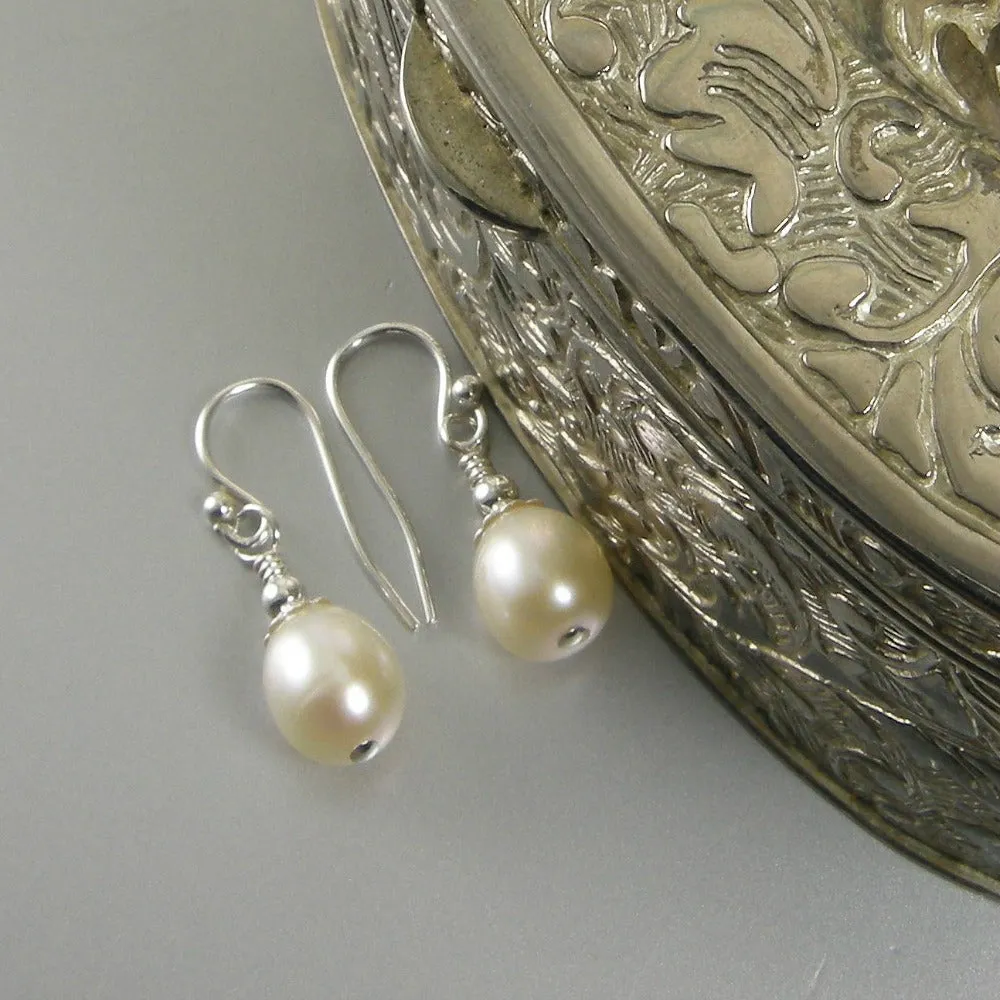 White Freshwater Teardrop Pearl Earrings