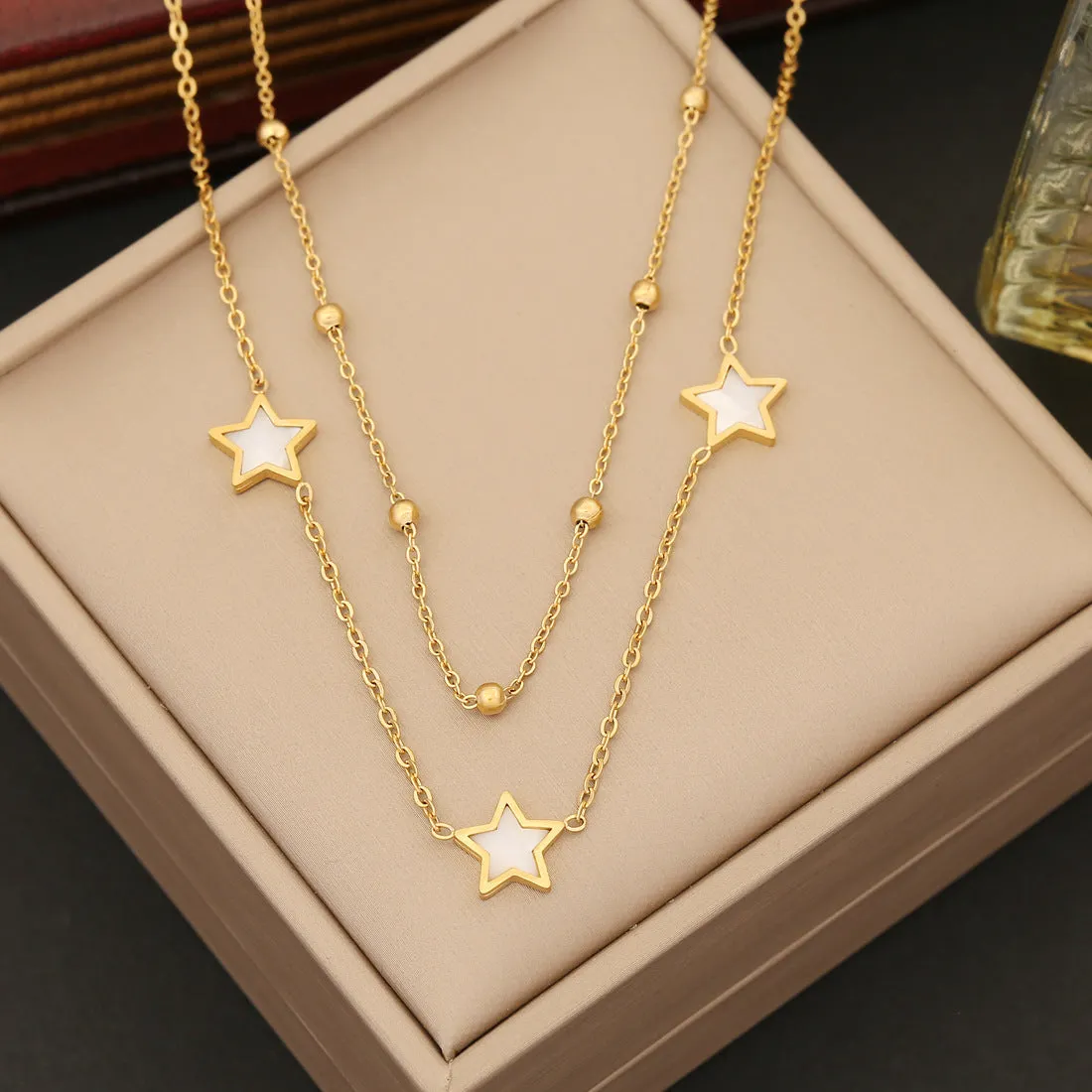 Wholesale Seashell Stars Stainless Steel Necklaces